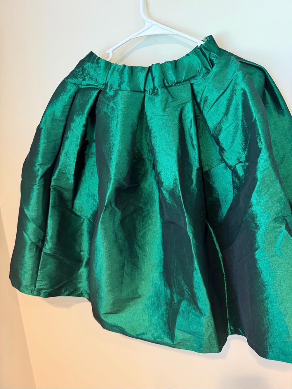 Emerald Green Women's Full Pleated Taffeta Skirt - Picture 5 of 7